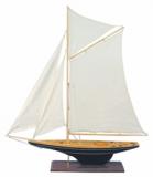 Segler-Yacht, Holz mit Stoffsegel, L: 80cm, H: 85cm