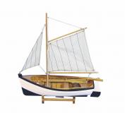 Fischerboot, Holz mit Stoffsegel, L: 32cm, H: 33cm